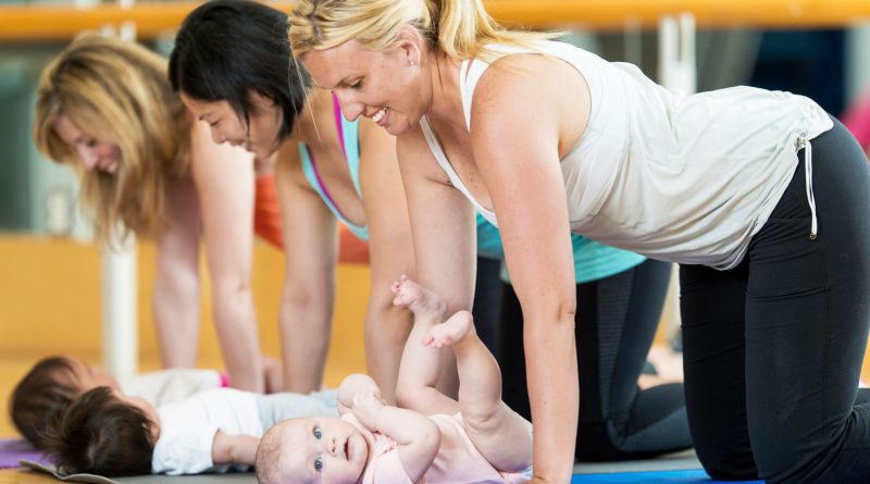 Baby Pilates: conheça o método para mães que acabaram de dar à luz